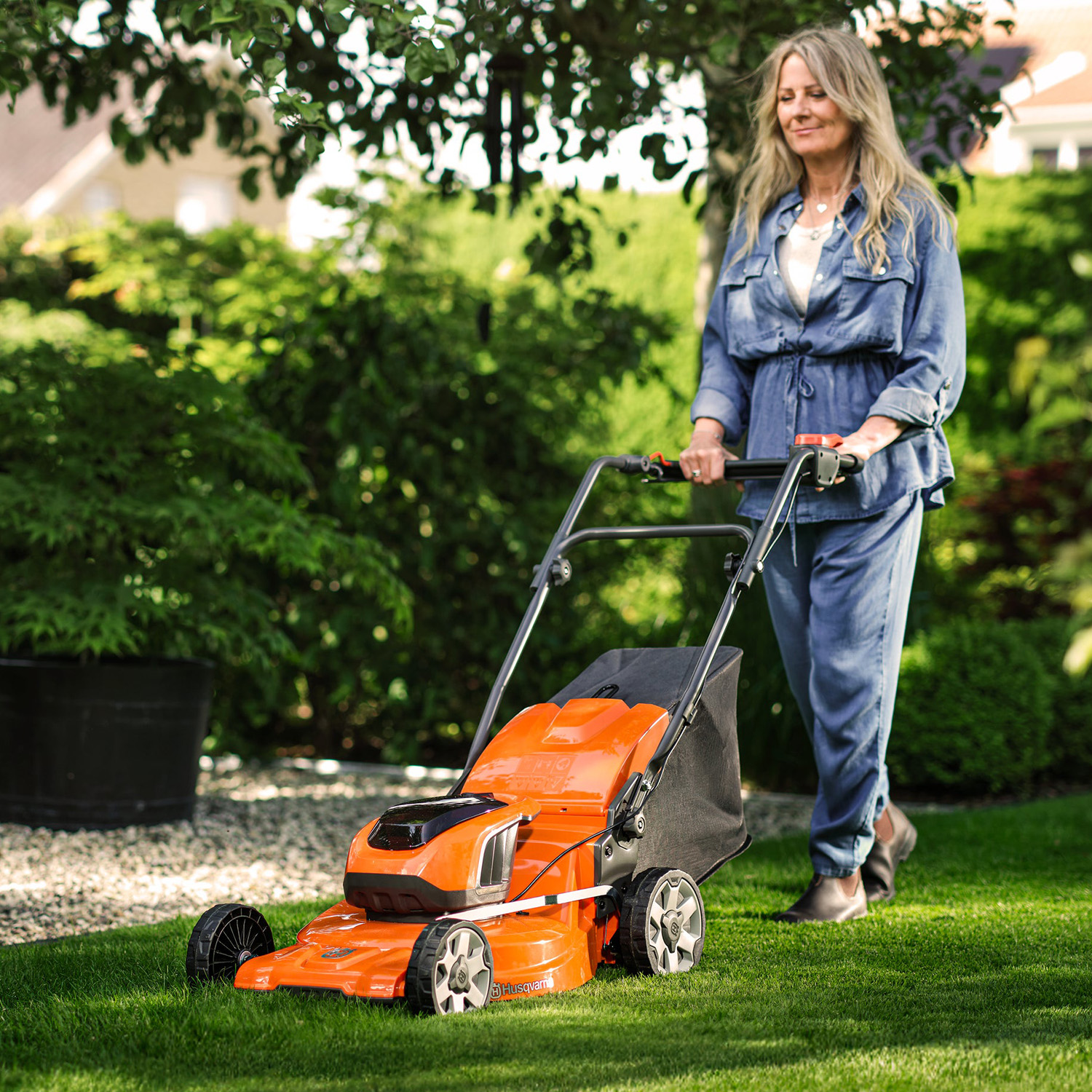 Husqvarna LC142i Akku-Rasenmäher